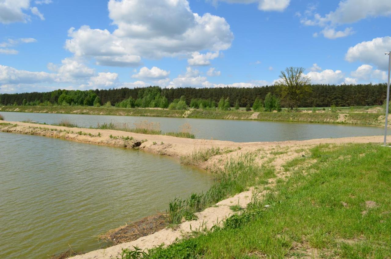 Pod Debem Villa Winnica Екстериор снимка
